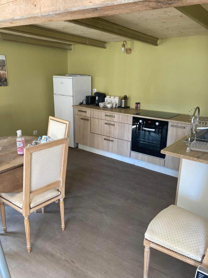 Le Carrosse, La Diligence, Centre Saint Jean De Losne Tarif 2Pers 1 Chambre, Tarif 4 Pers 2 Chambres Buitenkant foto